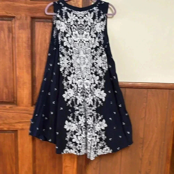 Flint & Moss Dress Navy And White With Flowers V-Neck Sleeveless 1X Women - Picture 6 of 11